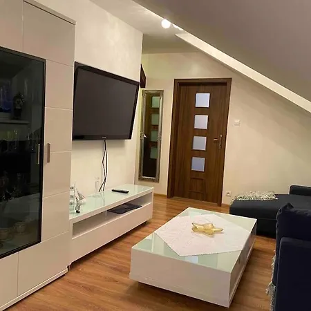 Krásny Podkrovný 3-izbový V širšom Centre Breza